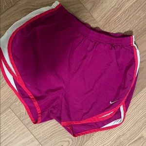 Nike dri fit tempo short